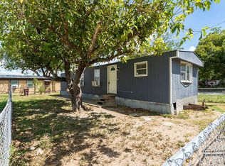 1201 Houston St #2, Castroville, TX 78009