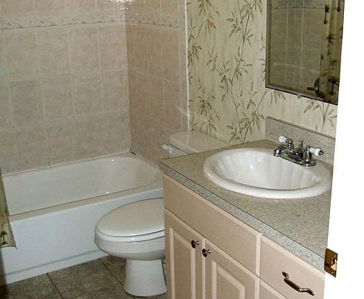 A guest bath to be proud of.