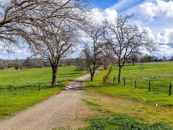 5th image of 4873 Gladding Rd