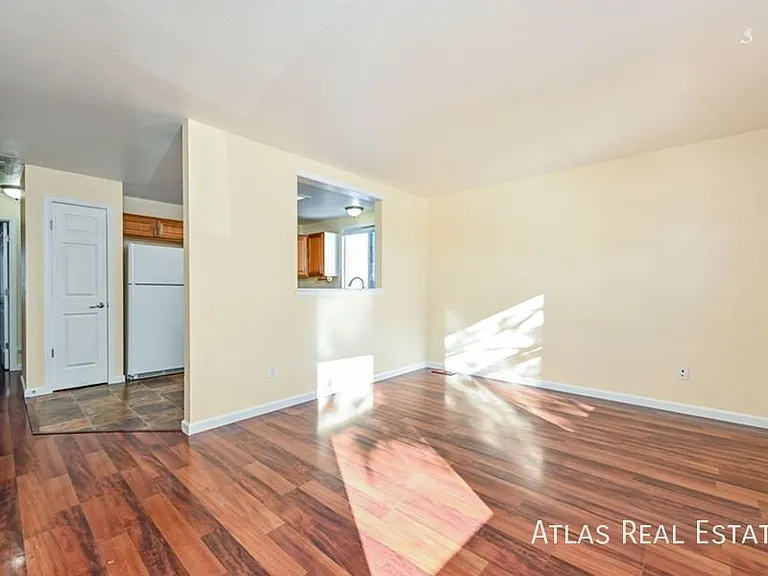 1483 S Cathay Way — Photo 3