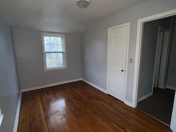 4th image of 2380 E 37th St #1