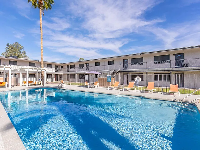 MOVE IN SPECIAL! $0 DEPOSIT OAC — Photo 9