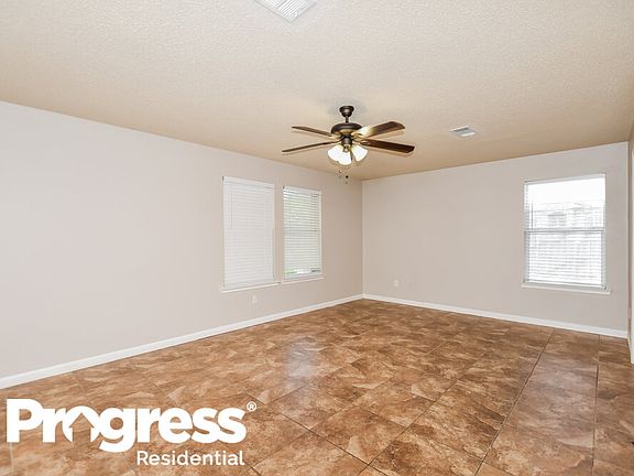 4th image of 2072 Silverado Dr