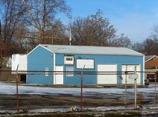902 E 23rd St, Anderson, IN