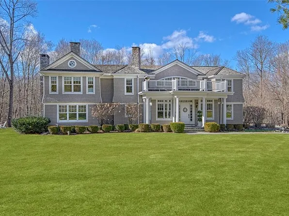 63 Cowdin Lane, Chappaqua, NY 10514