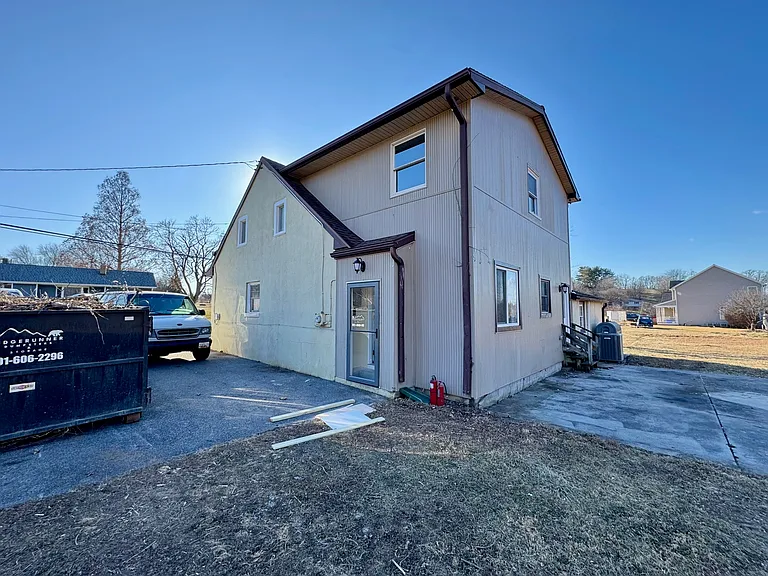21624 Mount Aetna Rd — Photo 7