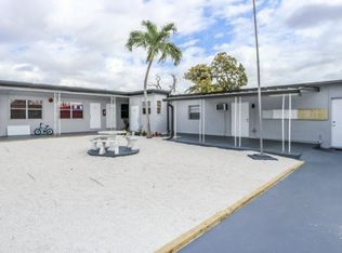 1015 Palm Ave, Hialeah, FL 33010