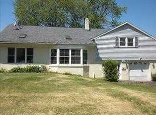 734 Pelham Ave, Warminster, PA 18974
