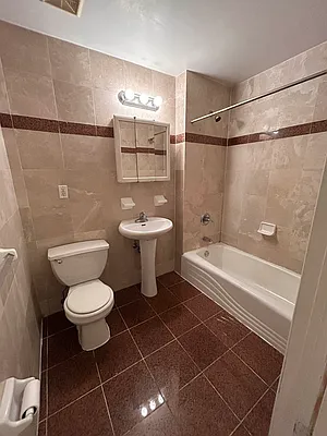 Rented by Rab Realty Group LLC | media 2