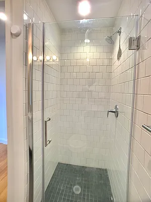 Rented by Bohemia Realty Group | media 8