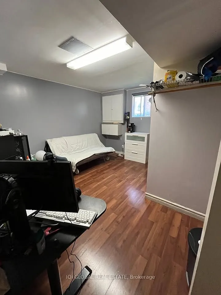 1 bed, $650 — Photo 1