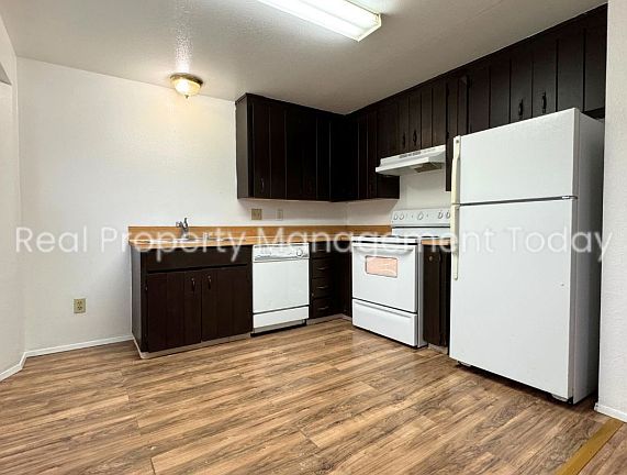 2nd image of 3311 S Asotin St APT C