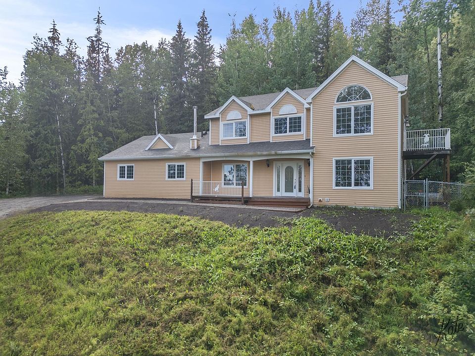1st image of 621 Derbyshire Dr