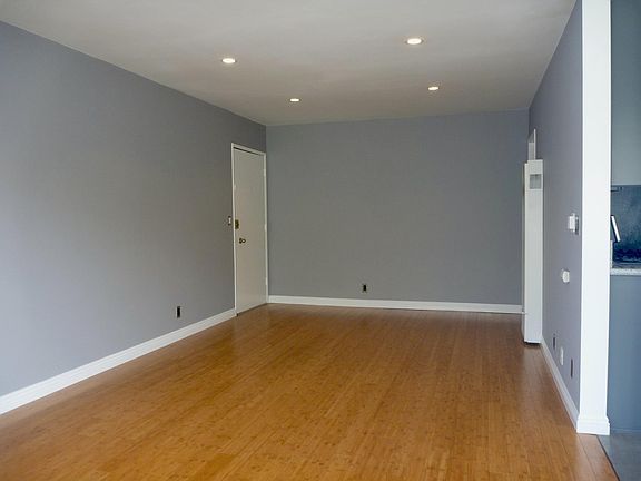 4th image of 1527 Princeton St #4
