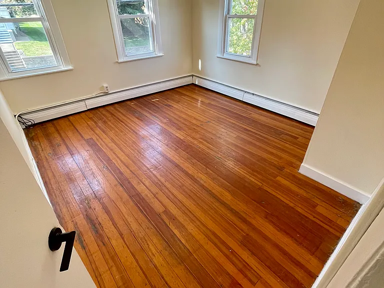 310 Washington St #4 — Photo 7