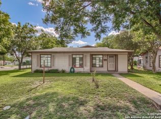 215 Andricks Dr, San Antonio, TX 78223
