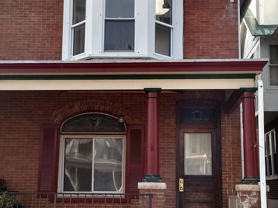 Beautiful West Side Allentown Twin