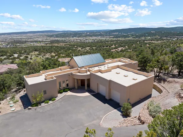 48 Woodlands Dr, Tijeras, NM 87059