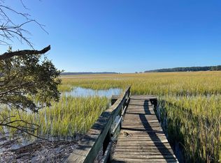 8639 Middleton Point Ln, Edisto Island, SC 29438