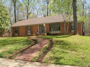 2112 Burnt Bridge Rd, Lynchburg, VA 24503