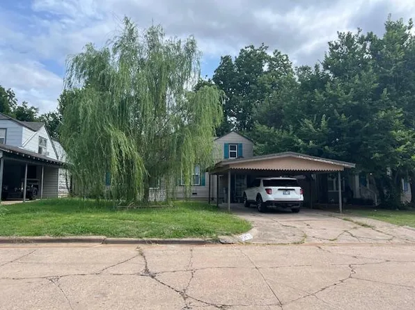 1724 NW Ash Ave, Lawton, OK 73507