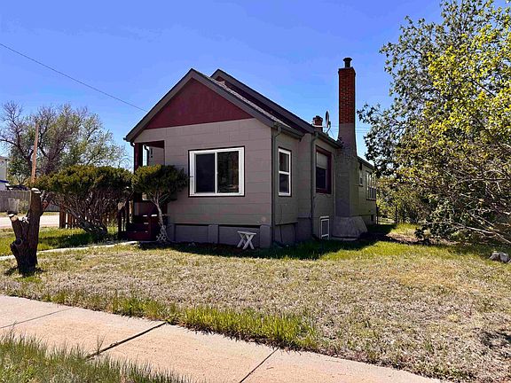 2nd image of 310 7th Ave