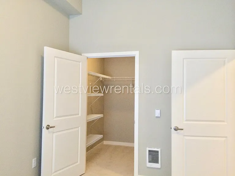 1010 Railroad Ave — Photo 370