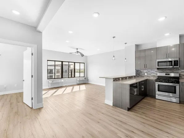 1 Flagship Street image 2 of 32