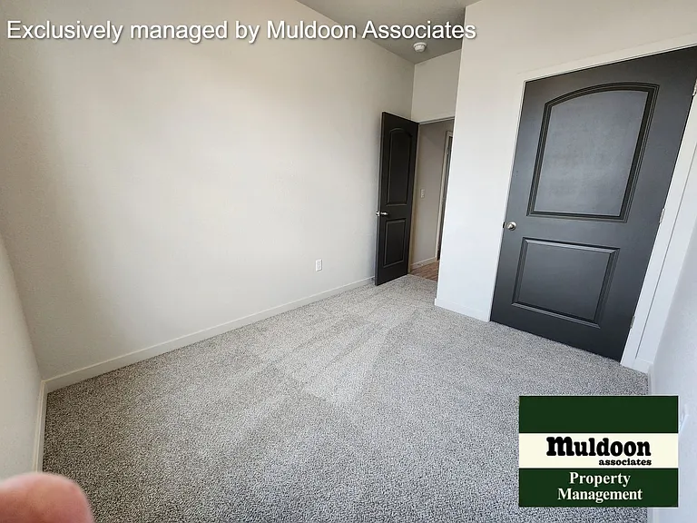 898 S Harmony Dr — Photo 10