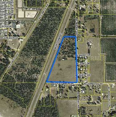 1st image of 6731 NE Moore Ave