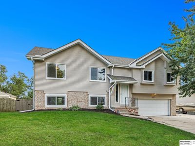 2415 Corn Dr, Papillion, NE, 68046