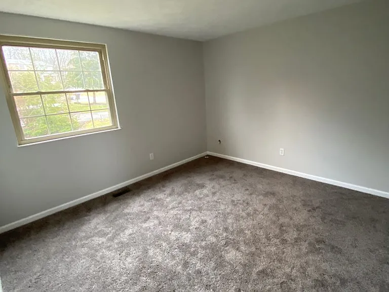 110 Leatherbark Rd — Photo 16