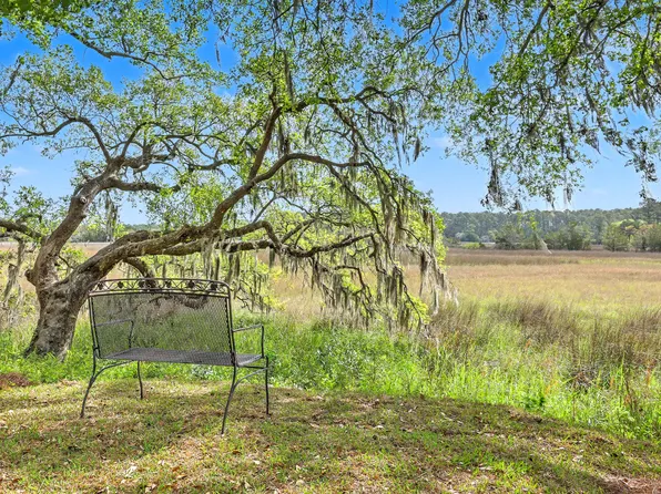 2340 Ashley River Rd, Charleston, SC 29414