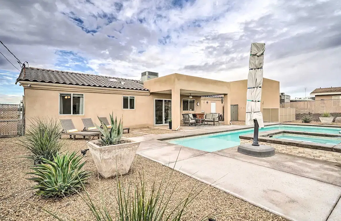 3 bed, 1334 sqft, $3,500 — Photo 3