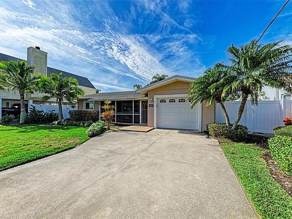 3rd image of 6000 Bayou Grande Blvd NE