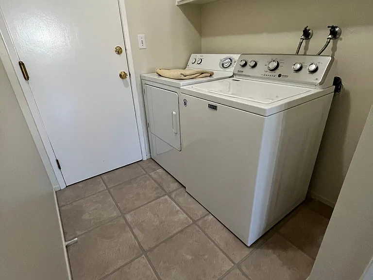 117 Mount Etna Dr — Photo 19