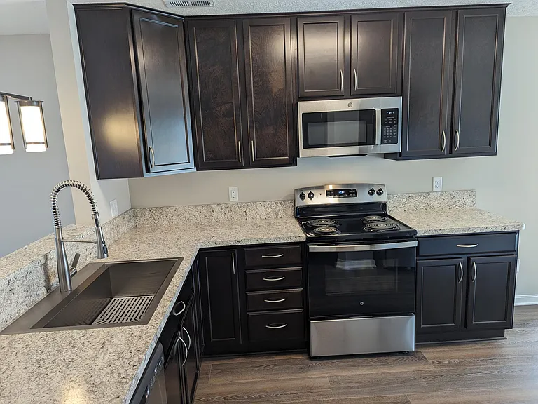 4262 Stow Rd — Photo 10