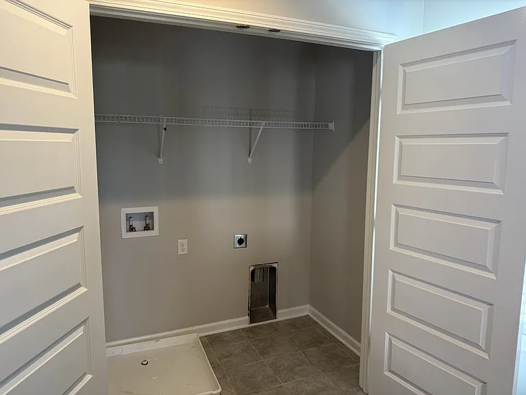 3304 Deerchase Cir — Photo 7