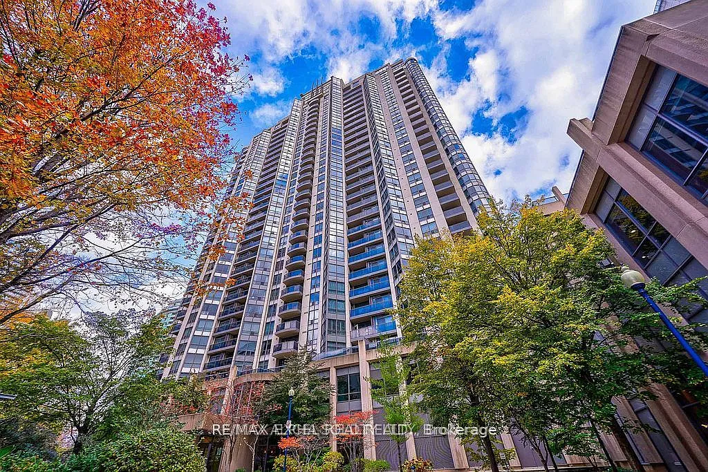 2 bed, $3,200 — Photo 2