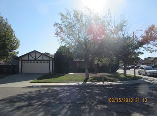 37502 17th St E, Palmdale, CA 93550