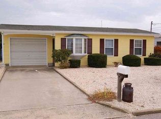 55 Beverly Ln, Manahawkin, NJ 08050