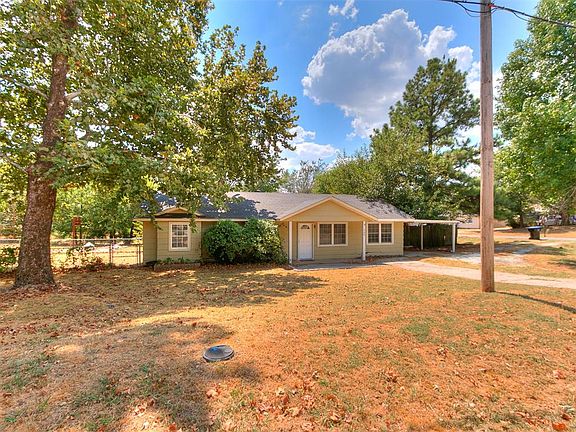 5th image of 600 E Cherry St