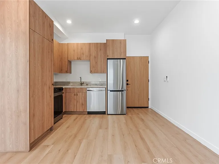 1105 N Coast Hwy #M — Photo 6