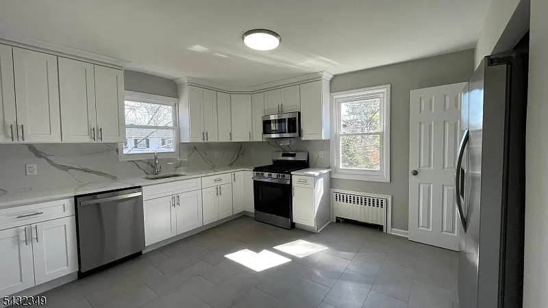 Photo 2 of 14 - 6 Menzel Ave #2 - Maplewood, NJ Building Photo - 6 Menzel Ave #2
