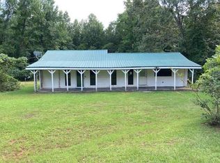 2066 Barnesville Loop, Dadeville, AL 36853