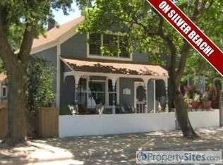 611 Lake St, Saint Joseph, MI 49085