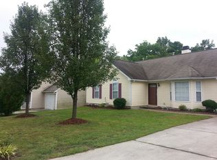 1704 Bellwick Dr, Greensboro, NC 27406