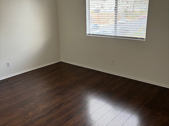 5th image of 28631 Calle Del Lago #B