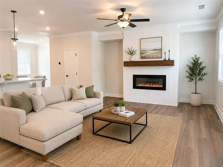 4695 Cypress Park Dr — Photo 2