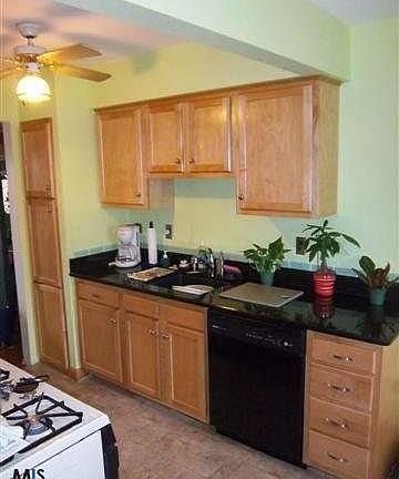 4th image of 19942 S Great Oaks Cir